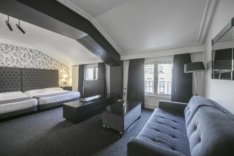 Hotel Lopez De Haro Bilbao Cameră foto Suite
