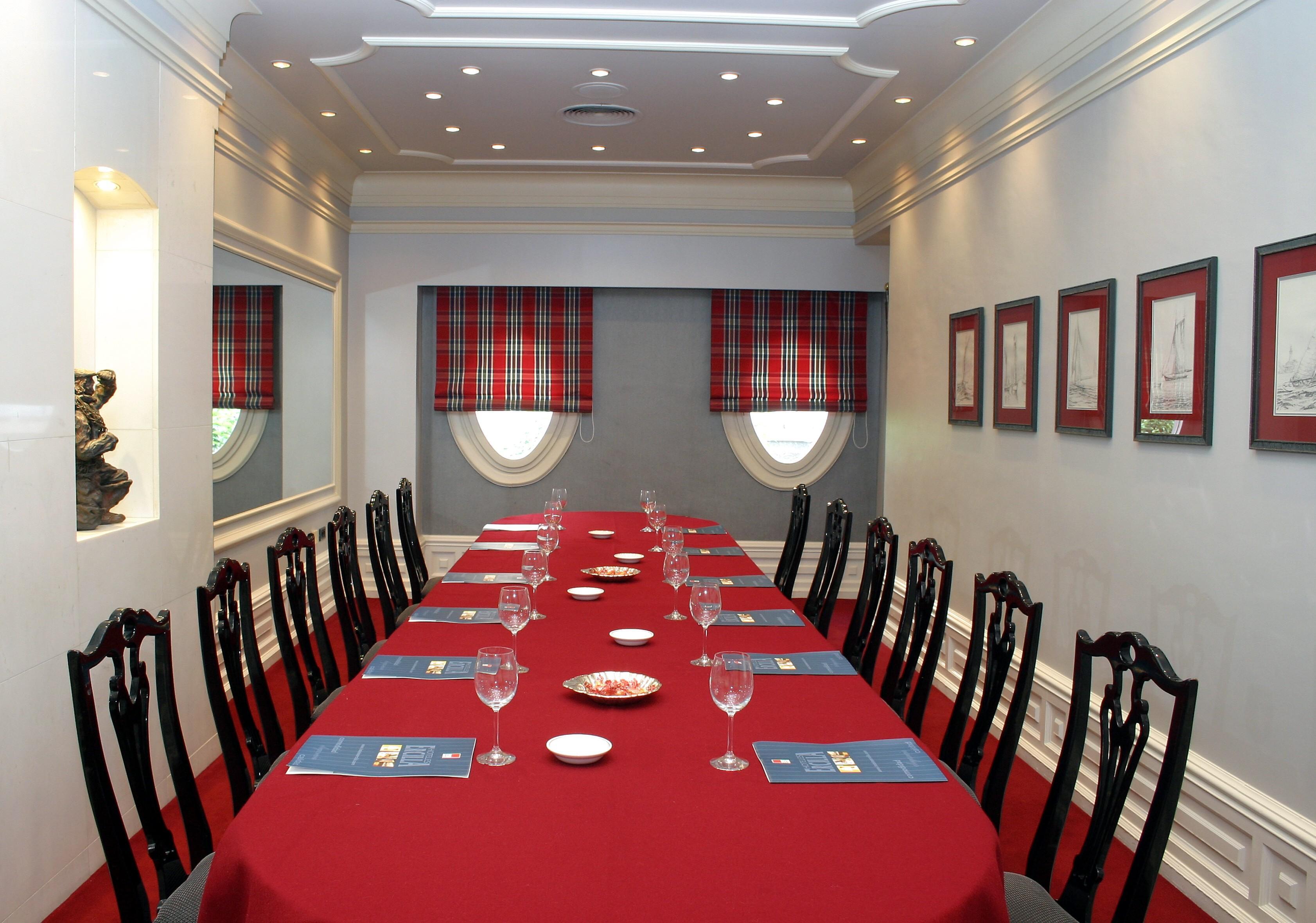 Hotel Lopez De Haro Bilbao Exterior foto The boardroom